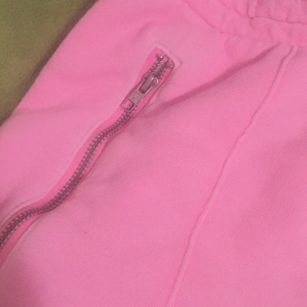 VS pink shorts, medium and bra, 34C - Picture 6 of 8